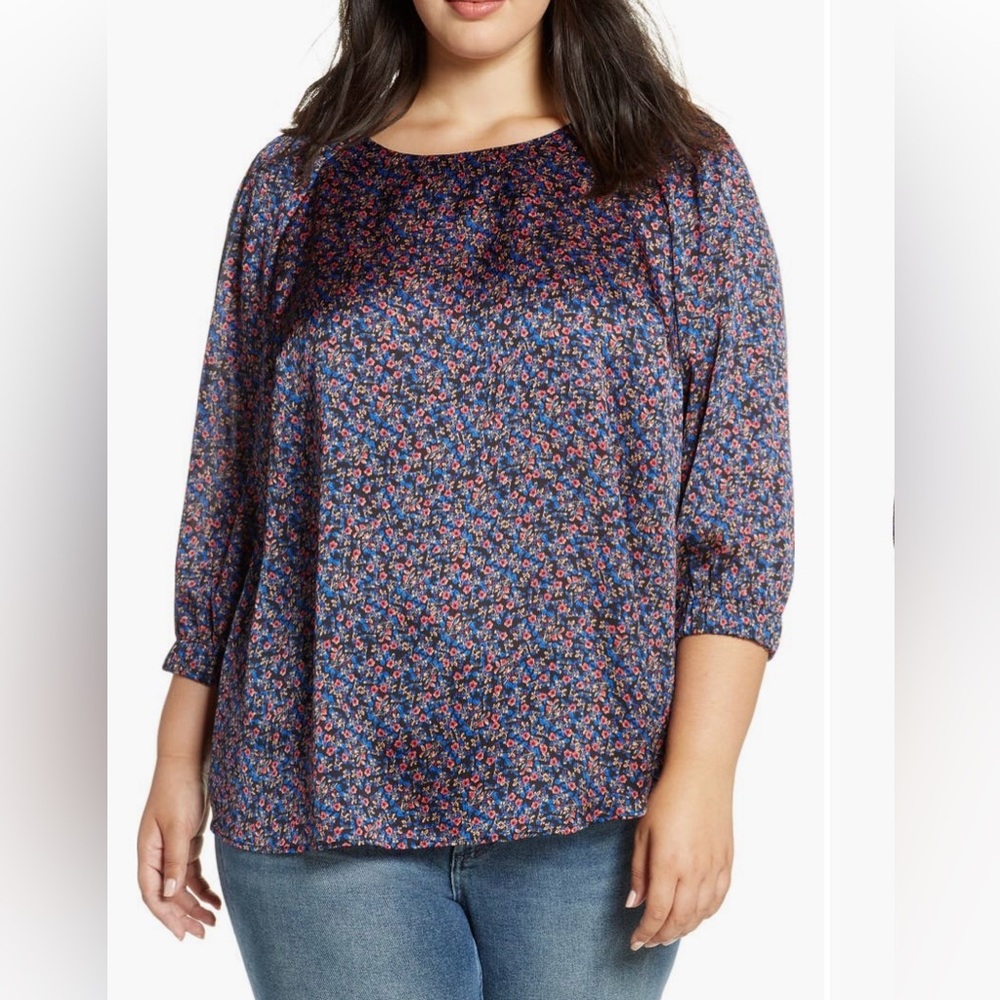 **3 for $30**Size 3x Daniel Rainn floral satin blouse. EUC